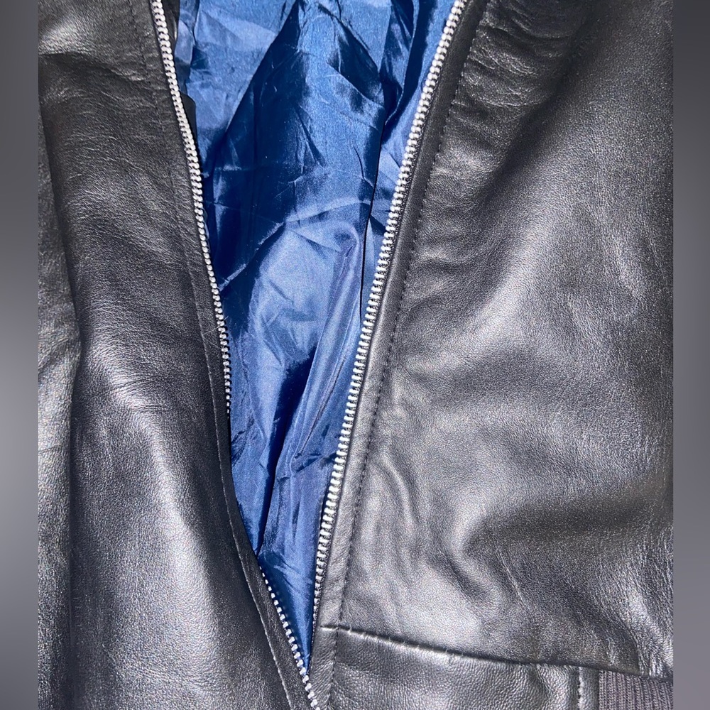 Leather Jacket - Picture 3 of 6